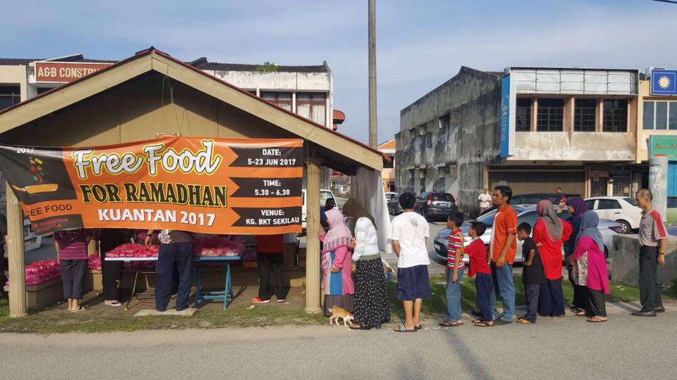 Facebook/Free Food For Ramadhan Free food, y’all!